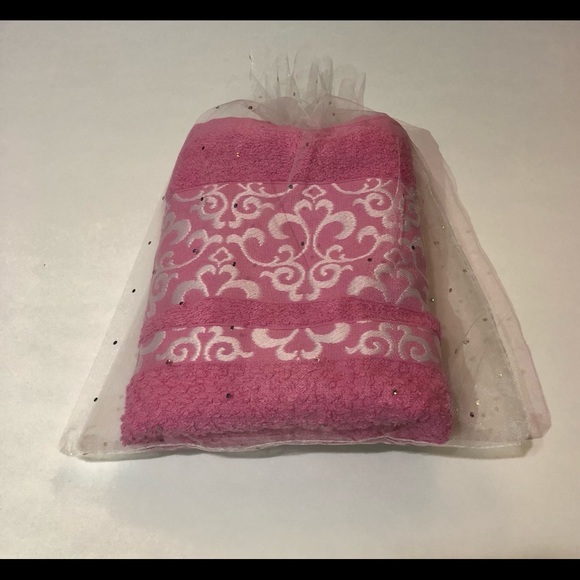 Luxury Cotton Embroidered Turkish Hand Towel - Picture 6 of 6